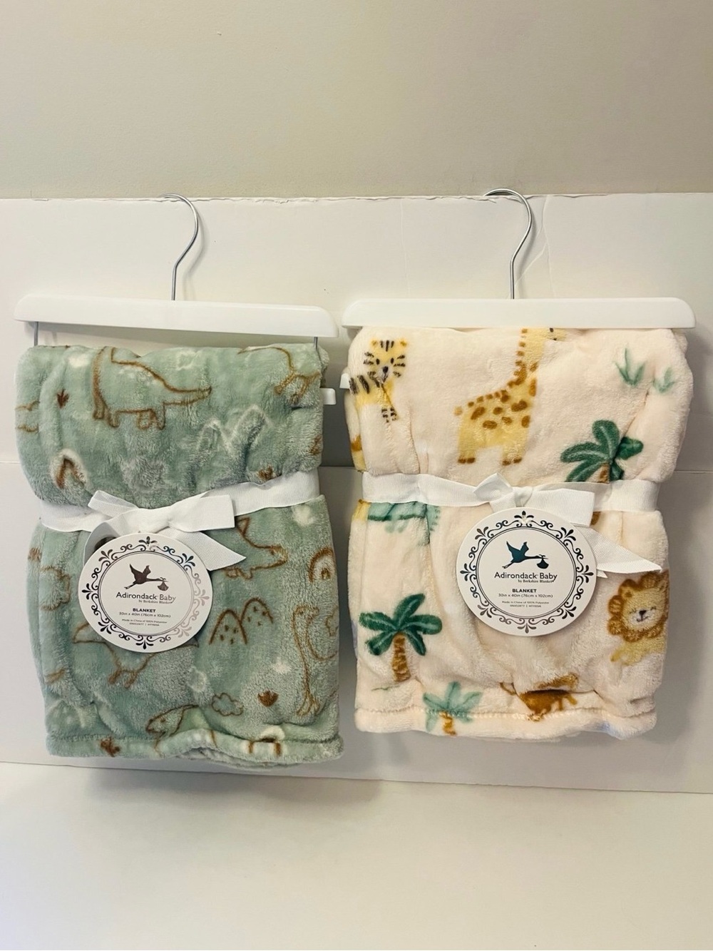 Adirondack Baby by Berkshire Lot of 2 Baby Blankets Dinosaur Zebra Giraffe Lion